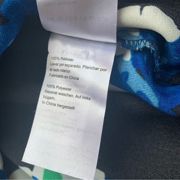 Warehouse Black Floral Shirt Blouse Top  Long Sleeve Button Down Pocket Sz UK 12 - Picture 11 of 13